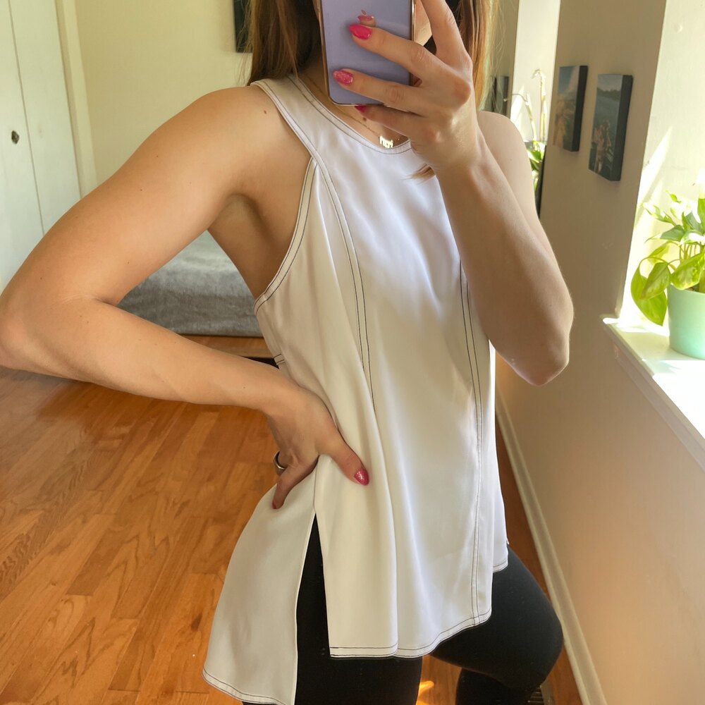 Bcbgmaxazria Cutout Split Back Top - image 4